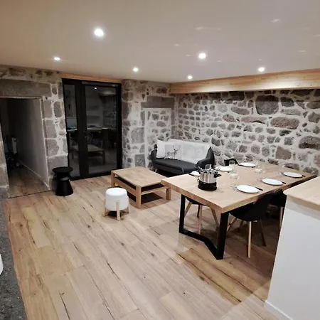 Du B-ffroy - Et St Ansataise Holiday home Besse-et-Saint-Anastaise